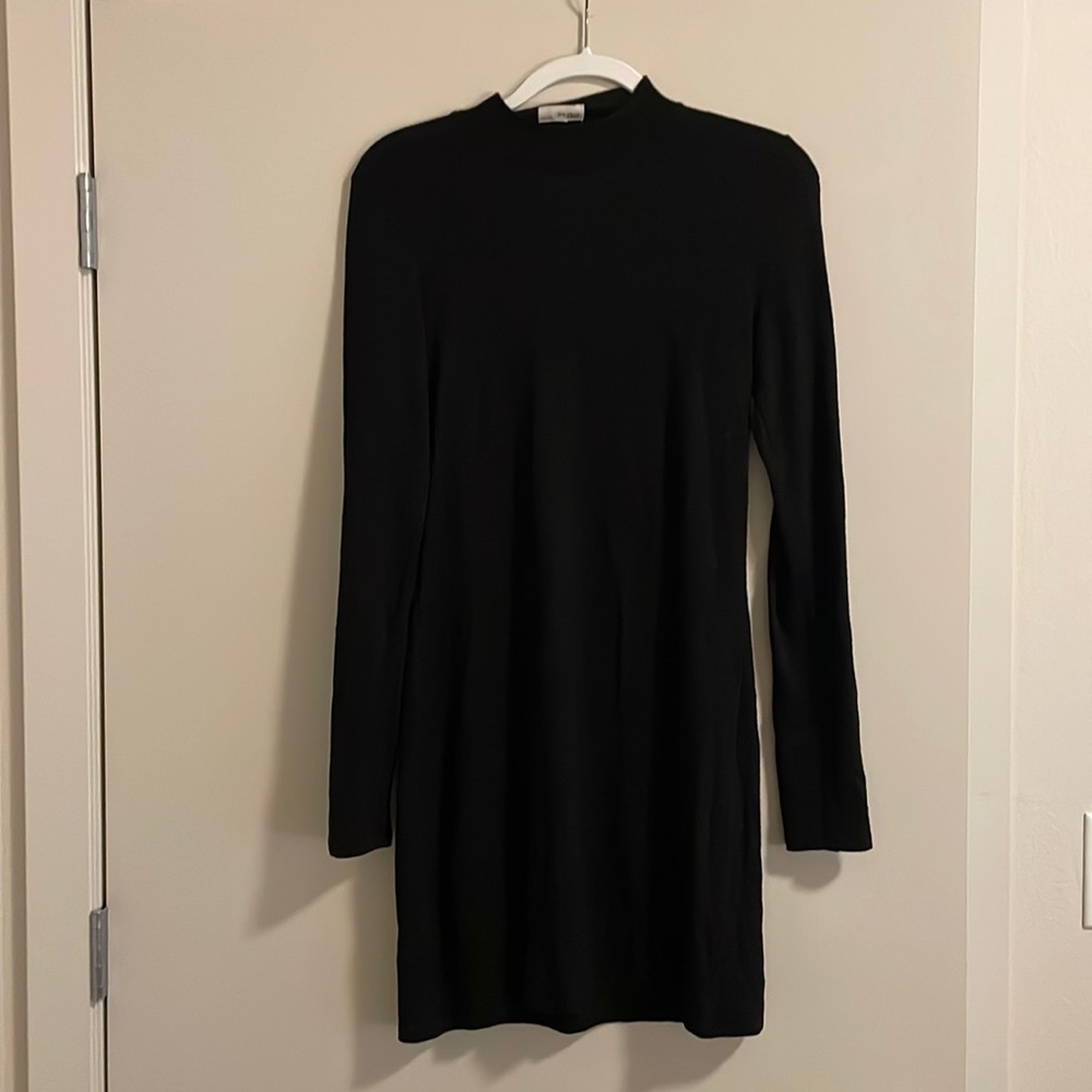 black aritzia sweater dress